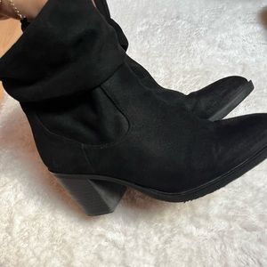 Prettylittlething boots
